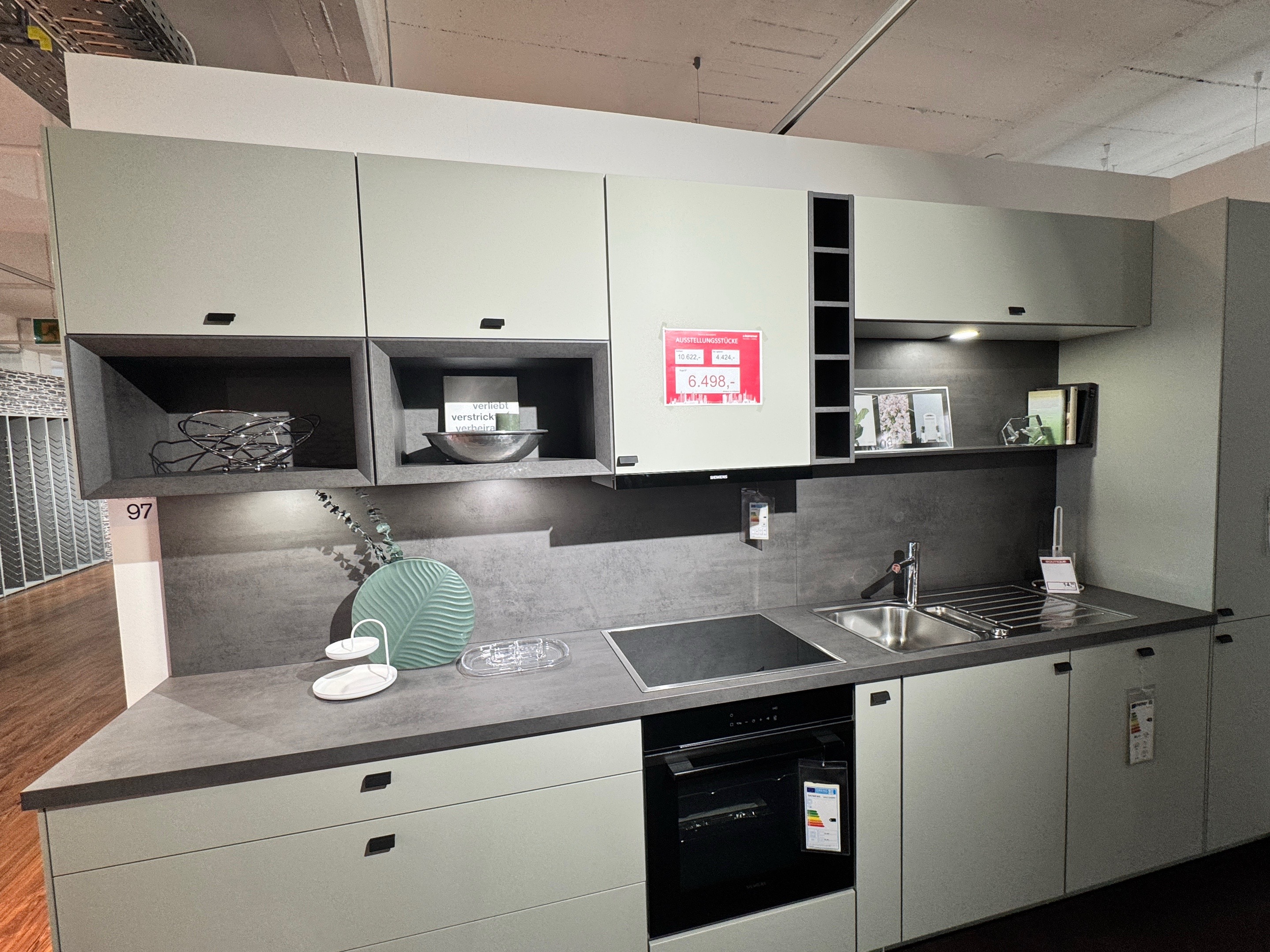 Set cucina completo di lusso